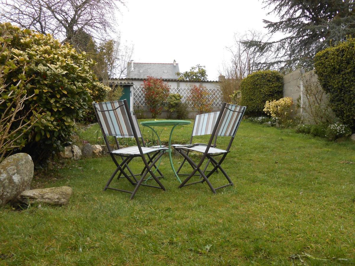 Le Cati Mini Villa Cancale Exterior foto